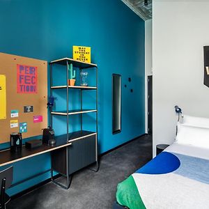 Camera economy con letto queen size